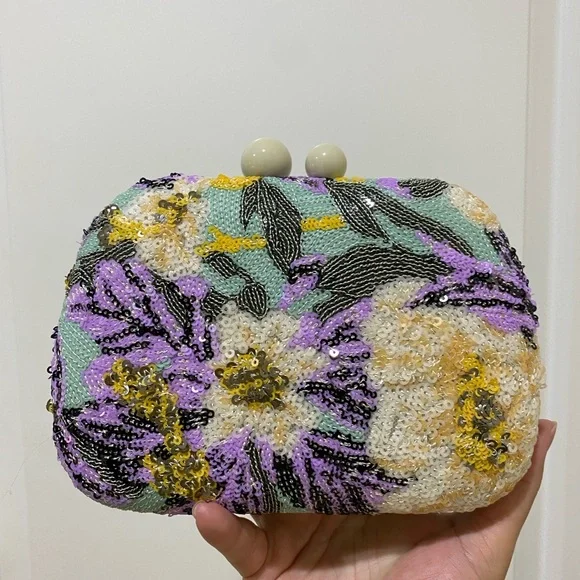 NWT Ryder Sequin Floral Minaudière Evening Bag - Picture 2 of 7